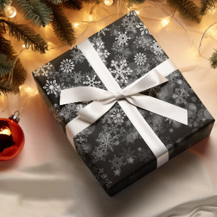 Schwarz-weißer Schneeflocken Weihnachten Geschenkpapier