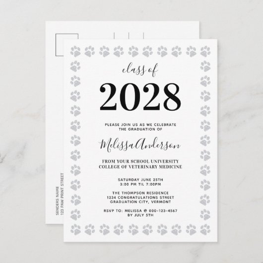 Schwarz-weißer Silver Glitzer Paw Prints Abschluss Einladungspostkarte (Vorne/Hinten)