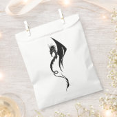 Schwarz-weißer Stammesdrache Geschenktütchen (Ausgeschnitten)