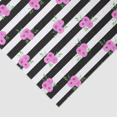 Schwarz-weißer Streifenrosa Seidenpapier (Ausschnitt)