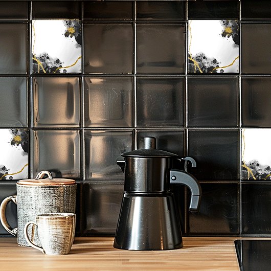 Schwarz-weißer und Gold-Glitzer Fliese