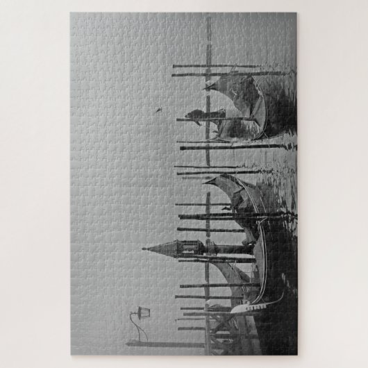 Schwarz-weißer Vintager Venedig-Kanal Puzzle (Vertikal)