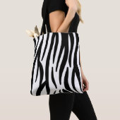 Schwarz-weißer Zebradruck in mädchenhaftem Stil Tasche (Von Nahem)