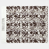 Schwarz-weißes afrikanisches Ziermuster Fleecedecke (Vorderseite (Horizontal))