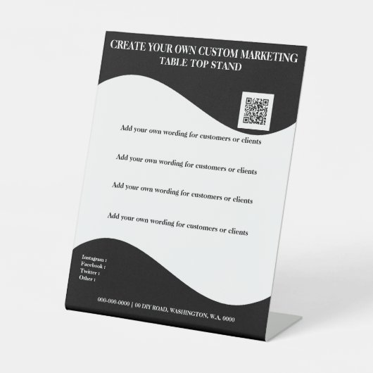 Schwarz-weißes Banner mit Logo-Desktop-Büro 8x10 Sockelschild (Vorderseite)