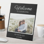 Schwarz-weißes Begrüßungsdatum des Fotos Sockelschild (In Situ)