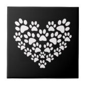 Schwarz-weißes Blatt Herz Fliese (Vorderseite)