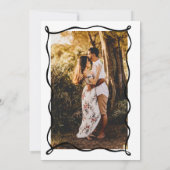 Schwarz-weißes Blatt | Monogramm-Foto-Hochzeit Einladung (Rückseite)