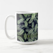Schwarz-weißes Blattmuster Kaffeetasse (Links)