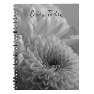 Schwarz-weißes Blumen-Foto-Spiral-Notizbuch Notizblock