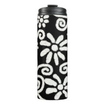 Schwarz-weißes Blumenmuster und Wirbel Blume Blume