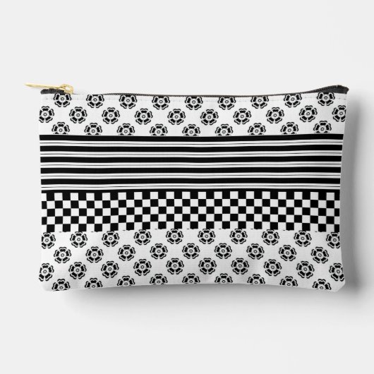 Schwarz-weißes Boho Karo Blumenmuster Zubehörtasche (Vorderseite)