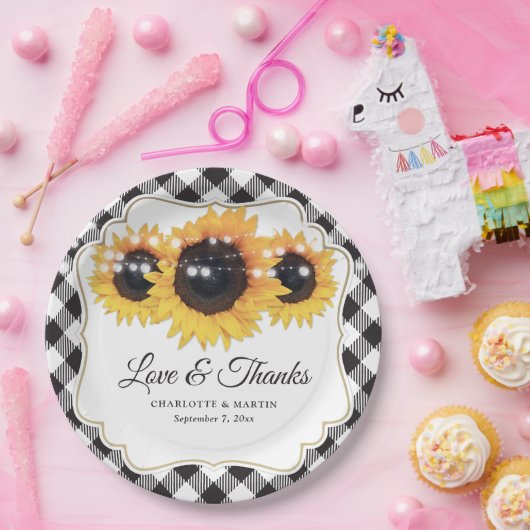 Schwarz-weißes Buffalo Karierte Sonnenblumenhochze Pappteller (Party)