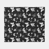Schwarz-weißes Butterfly-Illustrations-Muster Fleecedecke (Vorderseite (Horizontal))