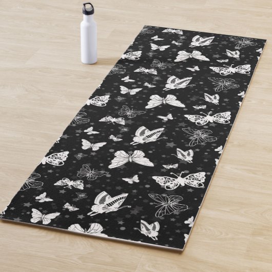 Schwarz-weißes Butterfly-Illustrations-Muster Yogamatte