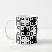 Schwarz-weißes Cross-Monochrome-optisches Muster Kaffeetasse (Links)