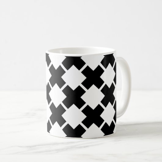 Schwarz-weißes Diagonal-Rustikales Linienmuster Kaffeetasse (VorderseiteRechts)