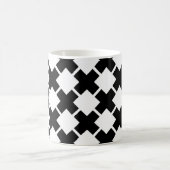 Schwarz-weißes Diagonal-Rustikales Linienmuster Kaffeetasse (Mittel)