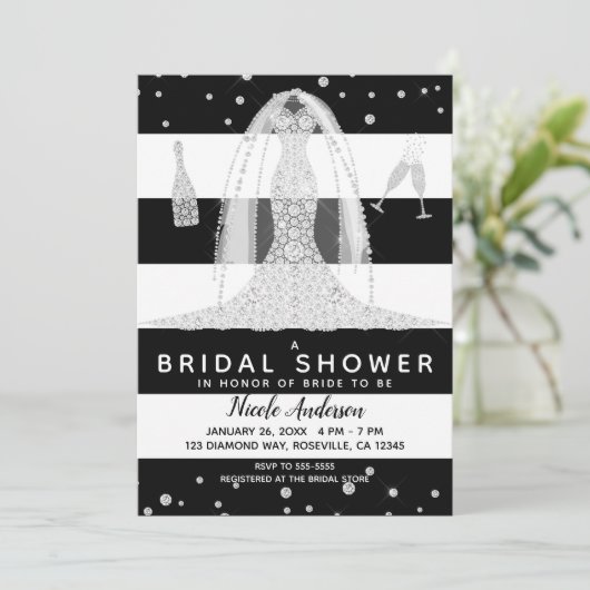 Schwarz-weißes Diamond Wedding Dress Brautparty Einladung (Stehend Vorderseite)