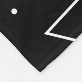 Schwarz-weißes Dreieck-Quadrat-Muster Fleecedecke (Ecke)