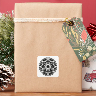 Schwarz-weißes florales Mandala Quadratischer Aufkleber