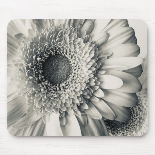 Schwarz-weißes Foto für die Blume Mousepad (Vorne)