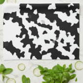 Schwarz-weißes Fraktal Unregelmäßiges Abstraktes M Geschirrtuch (Gefaltet)