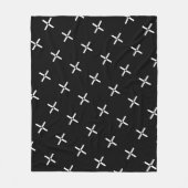 Schwarz-weißes geometrisches, modernes Muster Fleecedecke (Vorderseite)