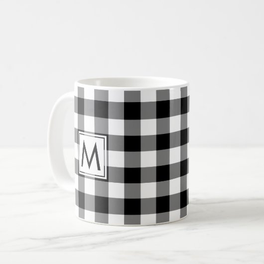 Schwarz-weißes Gingham-Kariertes Muster mit Monogr Kaffeetasse (Vorderseite Links)