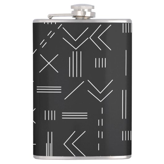 Schwarz-weißes Gorgees Modern Geometric Muster Flachmann (Vorderseite)