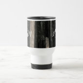 Schwarz-weißes halbgestreiftes Monogramm Reisebecher (Mittel)