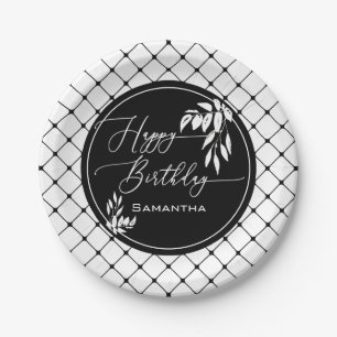 Schwarz-weißes Happy Birthday Diamond Pattern Pappteller