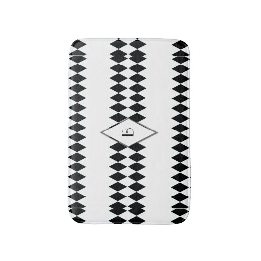 Schwarz-weißes Harlekin-Muster-Monogramm Badematte (Vorderseite Vertikal)