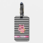 Schwarz-weißes Harlequin Muster mit Rose und Namen Gepäckanhänger (Rückseite vertikal)