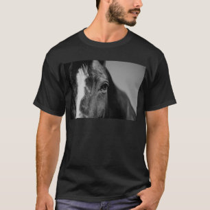 Schwarz-weißes Horseaugenkunstwerk T-Shirt