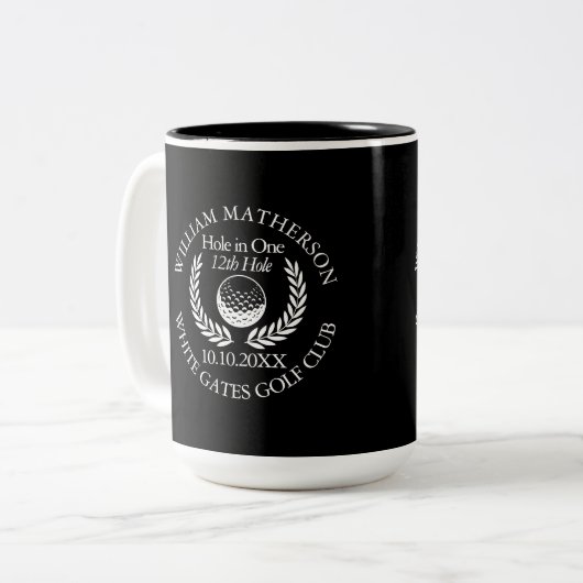 Schwarz-weißes individuelles Loch in einem Golfbal Zweifarbige Tasse (Vorderseite Links)