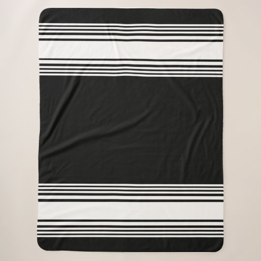 Schwarz-weißes Kontrastmuster Sherpadecke (Vorderseite)