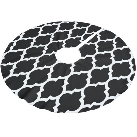 Schwarz-weißes marokkanisches Quatrefolienmuster # Polyester Weihnachtsbaumdecke (Schrägansicht)