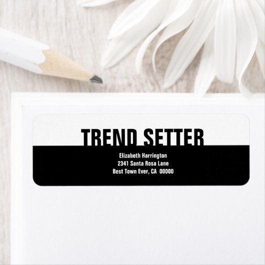 Schwarz-weißes, modernes Einfaches Trend-Setter-Bu (Insitu)