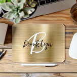 Schwarz-weißes Monogramm aus goldgegossenem Metall Mousepad<br><div class="desc">Dieses elegante personalisierte Mauspad verfügt über ein Monogramm und einen Vornamen in modernem Schwarz-Weiß-Skript auf einem vergoldeten Metall-Hintergrund.</div>