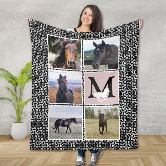 Schwarz-weißes Monogramm Horse-Foto Fleecedecke