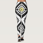 Schwarz-weißes Navajo Muster Leggings (Rückseite)