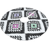 Schwarz-weißes Navajo Muster Polyester Weihnachtsbaumdecke (Schrägansicht)