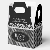 Schwarz-weißes Party für das geometrische Muster d Geschenkschachtel (Geöffnet)