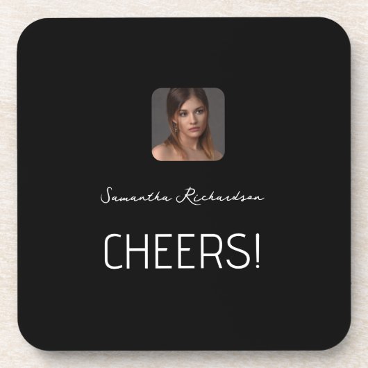 Schwarz-weißes Personalisiertes Foto Name Script Getränkeuntersetzer (Vorderseite)