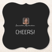 Schwarz-weißes Personalisiertes Foto Name Script Untersetzer (Vorderseite)