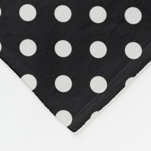 Schwarz-weißes Polka Dots Muster Fleecedecke (Ecke)