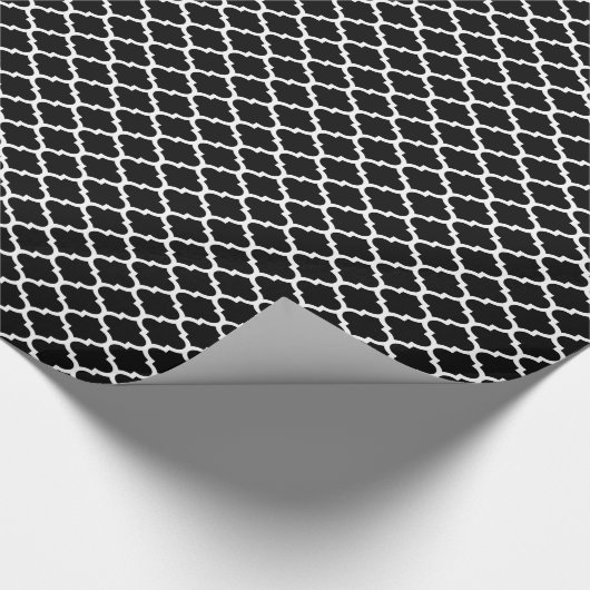 Schwarz-weißes Quatrefolienmuster #2 Geschenkpapier (Ecke)