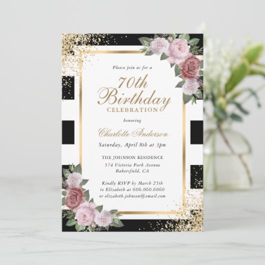 Schwarz-weißes Rosa Rosa Blütenrot am 70. Geburtst Einladung (Stehend Vorderseite)