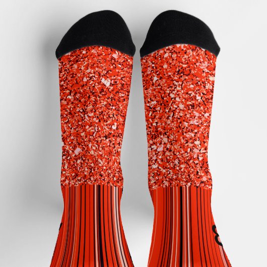 Schwarz-weißes Rot personalisierbar Socken (Oben)